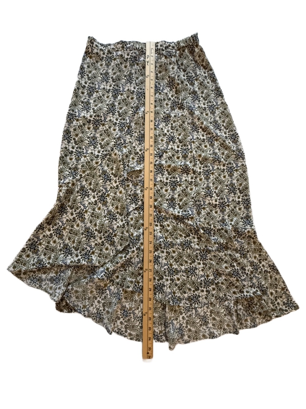 Max Studio Floral Ruffle Skirt. Small - Picture 5 of 10